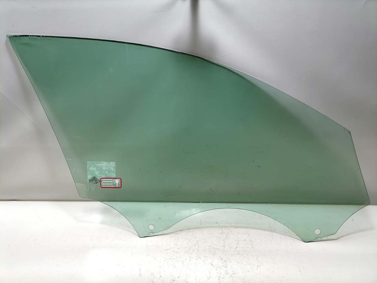 Audi A4 8K B8 original Türscheibe vorn links Bj.2010